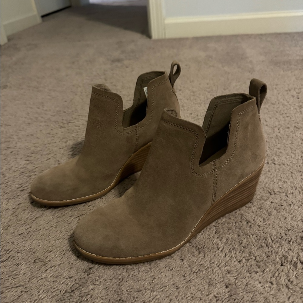 TOMS Booties